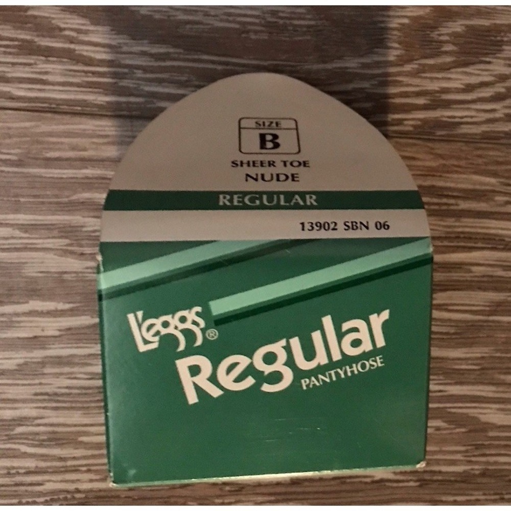 L'eggs Regular Women Size B Nude Sheer‎ Toe Pantyhose 90's